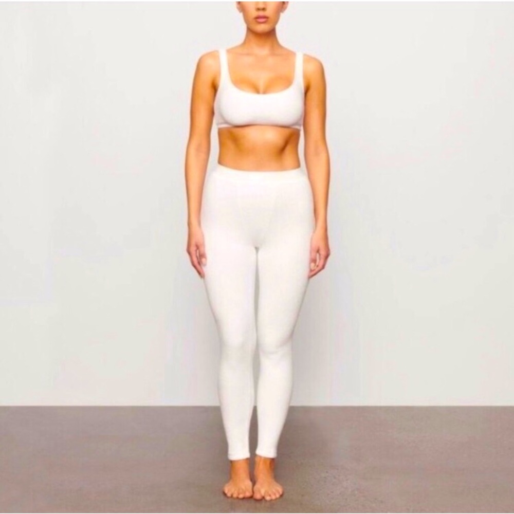 NWT Skims Terrycloth Leggings